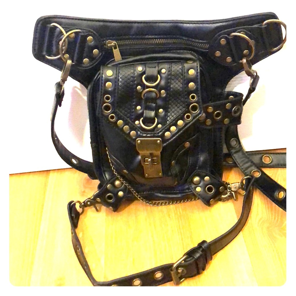 Crossbody /hip /festival bag with thigh strap